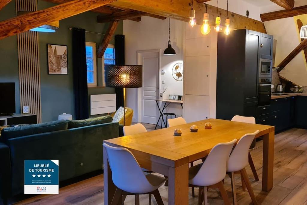 Duplex Centre - Le Marche Apartment โอแบร์เน ภายนอก รูปภาพ