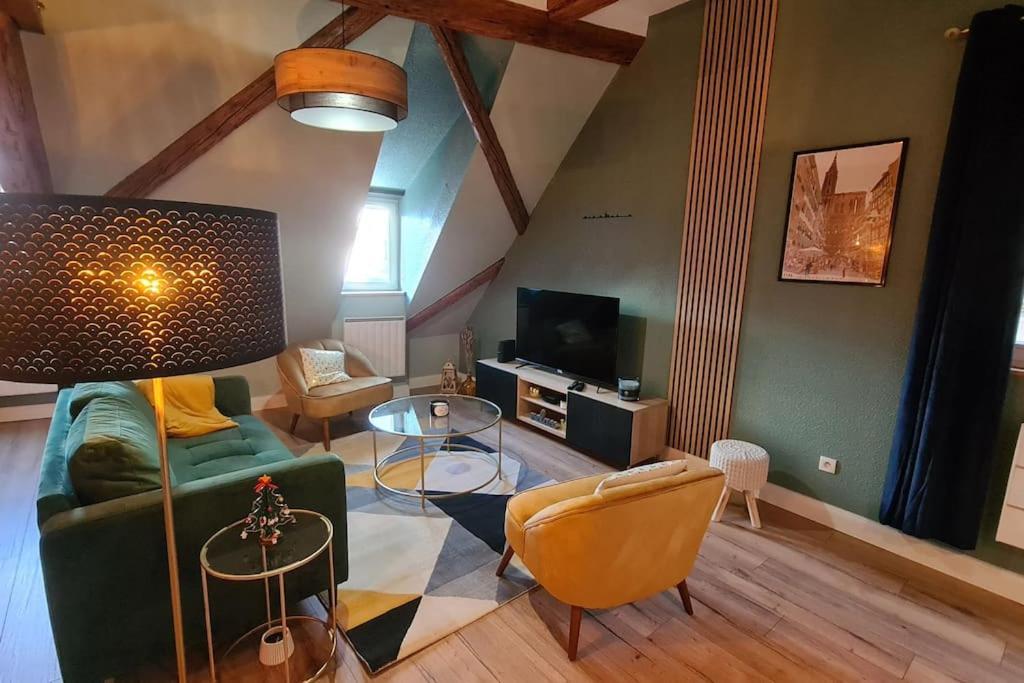 Duplex Centre - Le Marche Apartment โอแบร์เน ภายนอก รูปภาพ